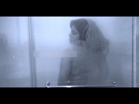tub bathroom