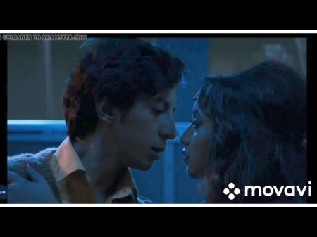 he tease in her ass in bus