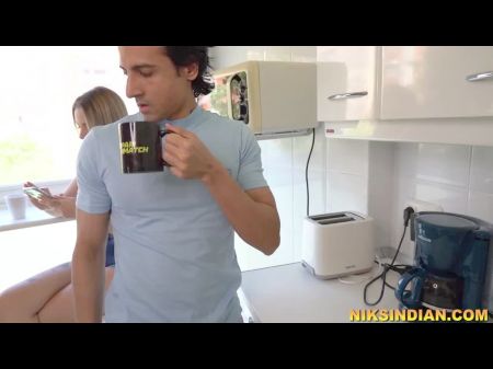 milf licking daughter s ass