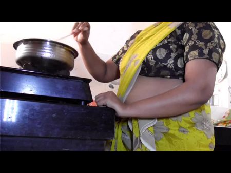 mom help aunty to pragnent