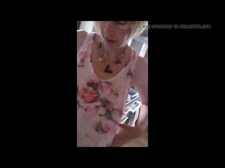 wife boob flash