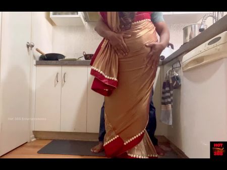 kitchen saree sex aunty
