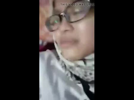 malay sexy sleeping