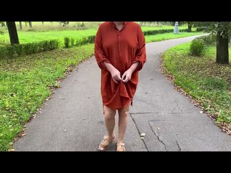big saggy tits pissing