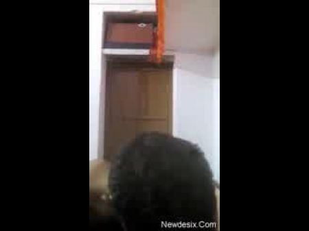 young vs mature aunty