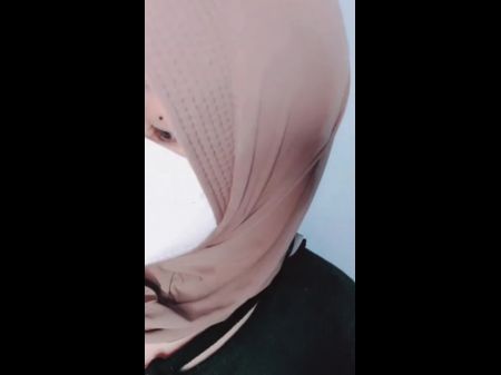 awek tudung squirt