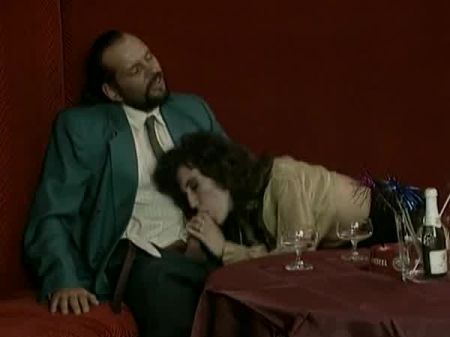 sex stret eprimen wit