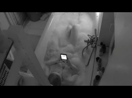 voyeur chinese bath