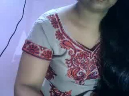 pakistani acctress cum tribute