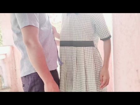 indian school girl damsel