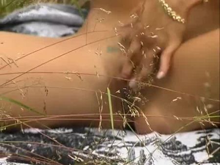casting a virgin teen